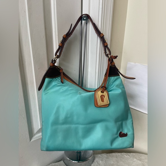 Dooney and Bourke Nylon shoulder Bag GUC - Picture 10 of 13
